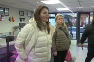 anca alexandrescu intr o piata din sectorul 2 candidata independenta la alegerile pentru primaria bucuresti cumpara produse romanesti video 69271773d6981