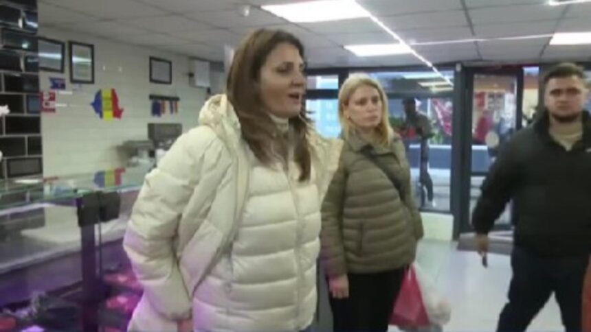 anca alexandrescu intr o piata din sectorul 2 candidata independenta la alegerile pentru primaria bucuresti cumpara produse romanesti video 69271773d6981