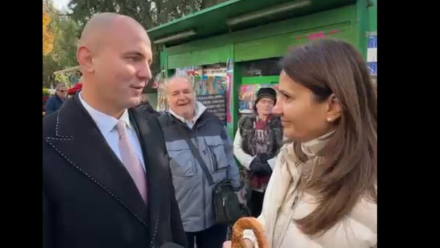 diferente de pozitionare andrei gusa iese in strada pentru a o sustine pe anca alexandrescu 6926e4ee0b697