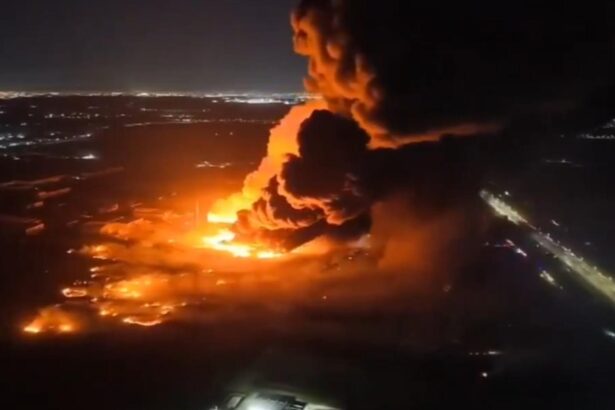 explozie puternica urmata de incendiu intr o zona industriala de langa buenos aires 22 de raniti 6918afa39e988