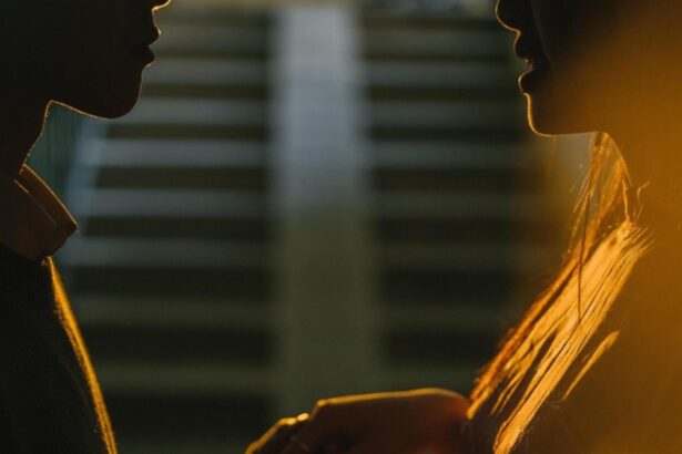 o tanara de 18 ani si a injunghiat iubitul barbatul i ar fi atins nasul dupa noua operatie am crezut pe moment ca mi a stricat operatia 6919d97eb9997