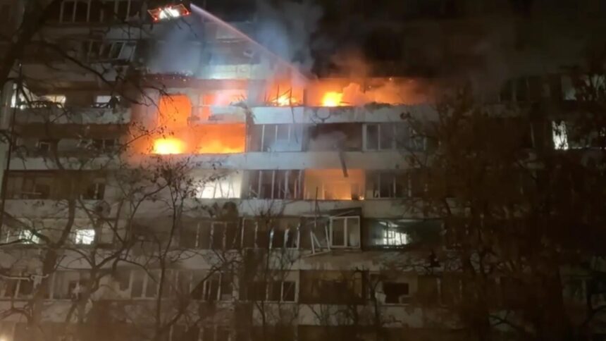 razboi in ucraina ziua 1371 atac devastator asupra kievului rusia loveste cu rachete si sute de drone sute de blocuri in flacari live text 69254a602366f