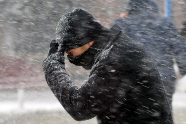 romania lovita de primul val de iarna cod galben de precipitatii abundente ninsori lapovita si vreme rece 6928098822d3b