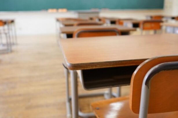 situatie fara precedent in judetul prahova scolile din campina raman inchise si pe 2 decembrie din cauza lipsei apei potabile 692c08816915c