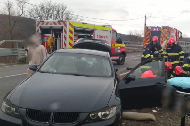 accident grav pe o sosea din arges o persoana este resuscitata video 694d1edd11457