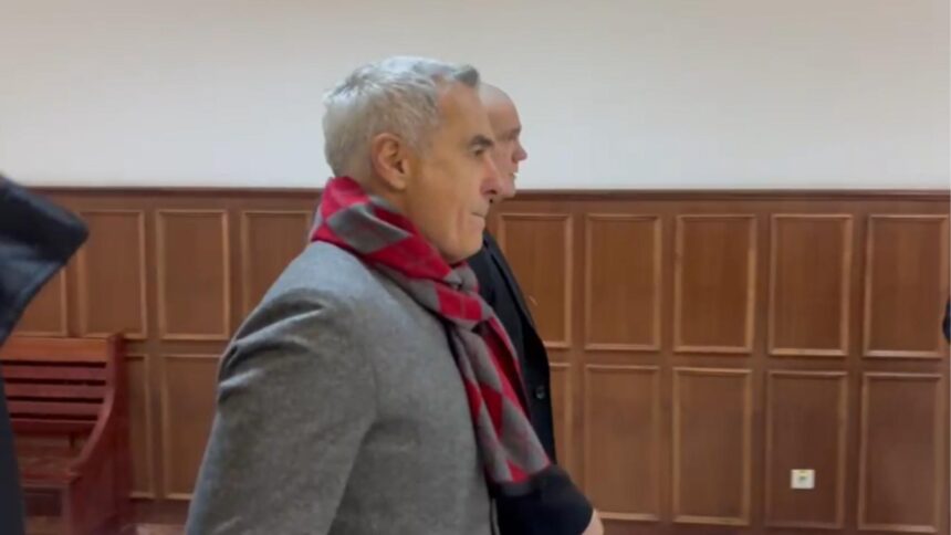 am o singura aparare si aceea este legea informatii in exclusivitate din sala de judecata de la procesul lui calin georgescu 6942a00fcb102