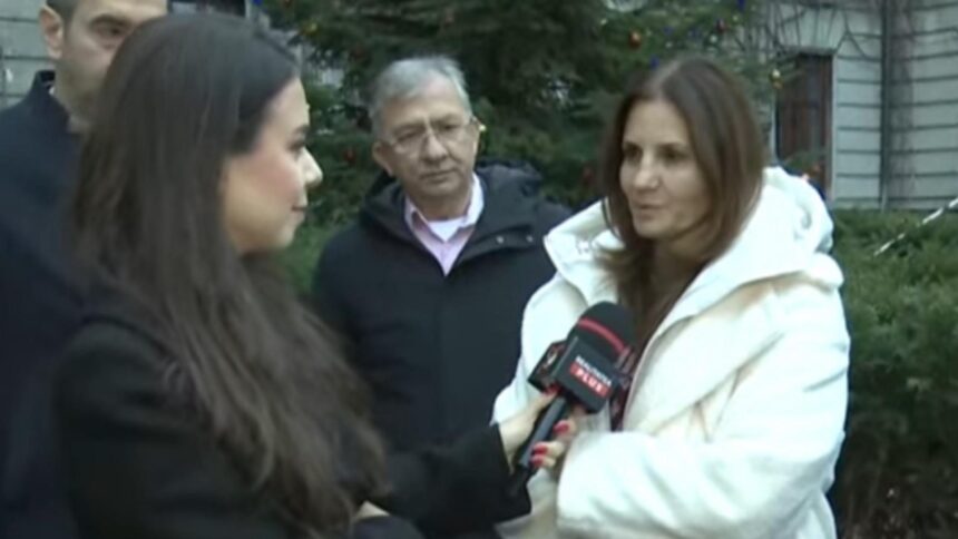 anca alexandrescu si a exercitat dreptul la vot pentru primaria capitalei am credinta ca dumnezeu nu ne lasa si o sa punem bucurestiul pe primul loc 693530638c5cd