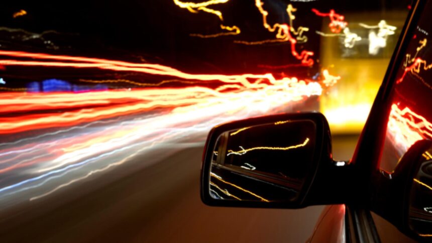 atentie soferi amenda este de 1 300 de lei pentru aceste lumini politia retine si talonul masinii 6943b6ac6a21c