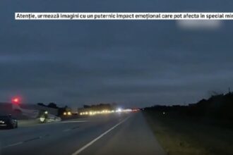 avion prabusit pe autostrada peste o masina 693a524cc3940