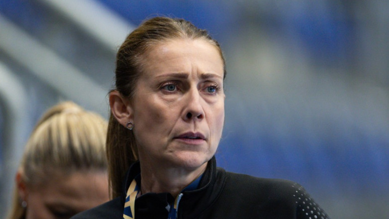 bojana popovic fosta mare jucatoare de handbal va fi noua antrenoare a csm bucuresti cristina neagu ar putea reveni la club 692e07e028ad1