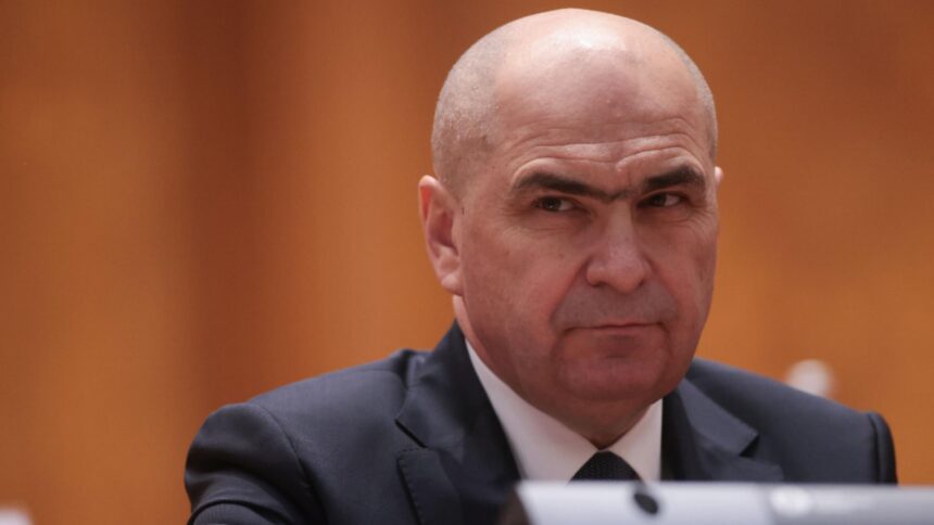 bolojan subiectul unui colind satiric dupa ce i a chinuit pe romani cu masurile de austeritate mester la taiat dar si la taxat 694bf084c8b28