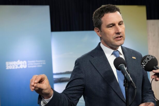 bugetul pe 2026 amanat pentru februarie vicepremierul barna explica blocajul reformelor administrative guvernul cere 25 miliarde euro pnrr 69427342b1ce1