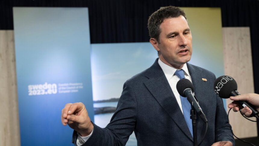 bugetul pe 2026 amanat pentru februarie vicepremierul barna explica blocajul reformelor administrative guvernul cere 25 miliarde euro pnrr 69427342b1ce1