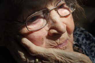 cati pensionari au primit pensia minima garantata in noiembrie date de ultima ora de la casa de pensii 694e417935404