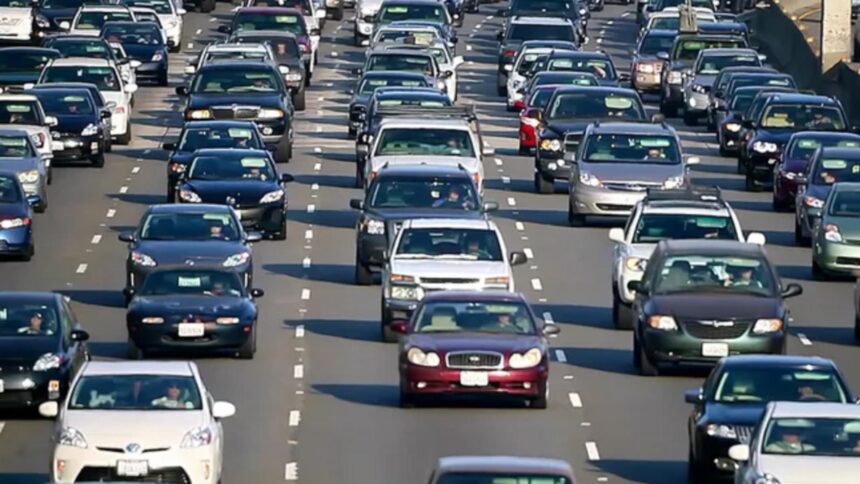 comisia europeana relaxeaza regula din 2035 doar 90 emisii zero hibridele si motoarele clasice raman pe piata 69419941987af