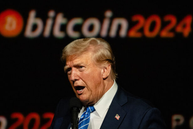 compania de minat criptomonede a fiilor lui donald trump a pierdut un miliard de euro din valoarea sa de piata 693002c164fcc