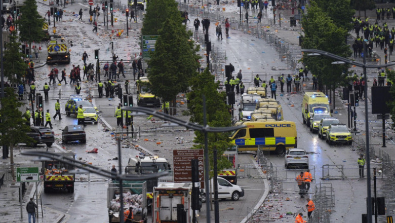 condamnarea primita de soferul care a intrat anul trecut cu masina in fanii lui liverpool aflati la celebrarea titlului 694312988d810