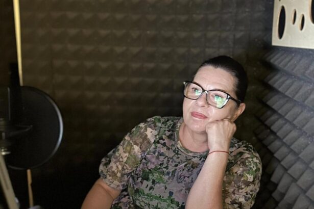 cum au capturat generalii din umbra televiziunea publica adriana saftoiu legaturi cu statul paralel 6945adc25730c