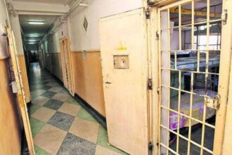 detinut gasit spanzurat in celula la penitenciarul giurgiu ancheta a fost preluata de procurori 6931974896403