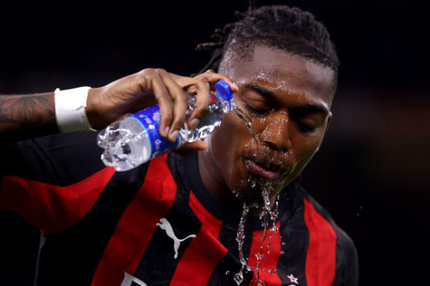 fifa introduce pauze de hidratare la toate meciurile de la cupa mondiala 2026 69388b3c84f00