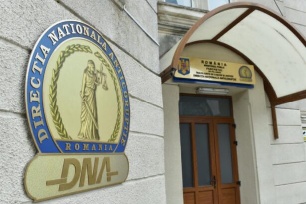 fost secretar de stat in ministerul economiei si sefi anpc trimisi in judecata de dna pentru abuz in serviciu si santaj 6942899b671c4