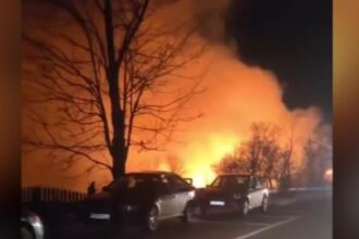 gospodarie distrusa complet de flacari incendiu in comuna manastirea humorului 6950d8cb237f9