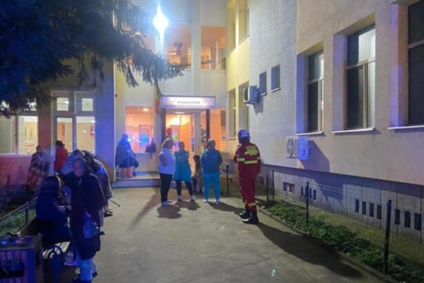 incendiu la sectia de psihiatrie a spitalului judetean din deva a fost activat planul rosu de interventie 6936fe1985ab0