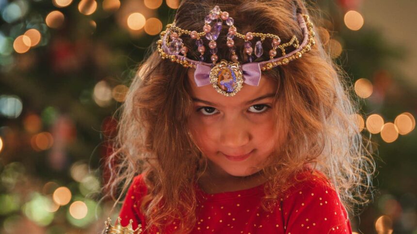 meet the 3 kinds of holiday bullies who bring big grinch energy to every gathering 694c07bd4f3ba