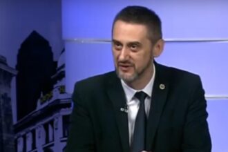 mesaj dur de la slatina primarul de mezzo promite sa se lupte cu guvernul pentru banii locali 6945b7d84ca4c