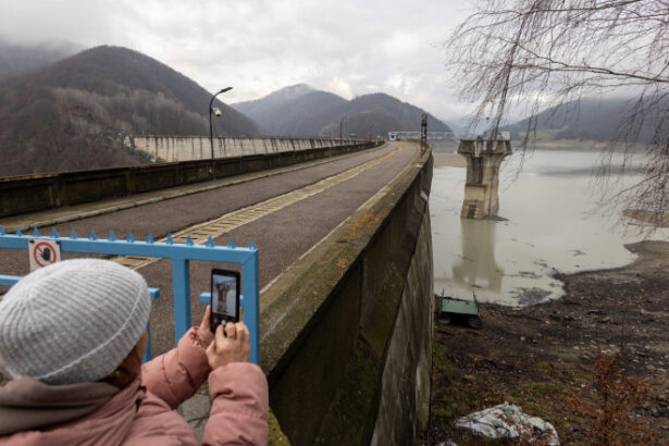 ministrul energiei am decis sa folosim capacitatile disponibile de la ce oltenia si hidroelectrica 69306c59600f8