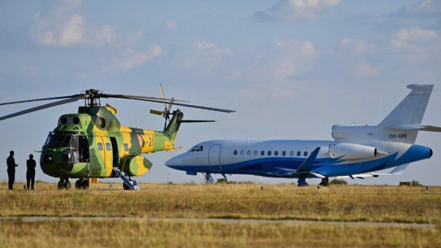 ministrul german al apararii boris pistorius vizita la baza 57 din mihail kogalniceanu intalnire cu premierul ilie bolojan 6936c2939bea0