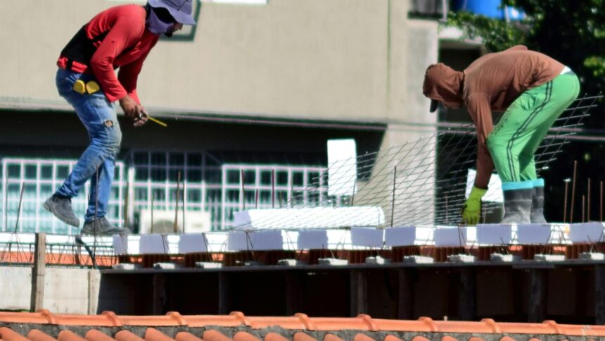 proiectul oug pentru lucratorii straini contestat de agentiile de recrutare guvernul romaniei doreste impunerea unui monopol 695417ea204ef