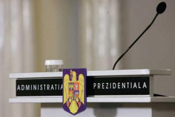 protest urias la usa lui nicusor dan angajatii din domenii cheie cer presedintelui sa si exercite rolul de mediator 69439e6bb0f17