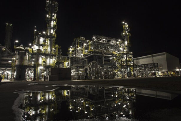 rafinaria petrobrazi a fost conectata la sistemul propriu de alimentare cu apa al apa nova ploiesti 69304b6b8d236