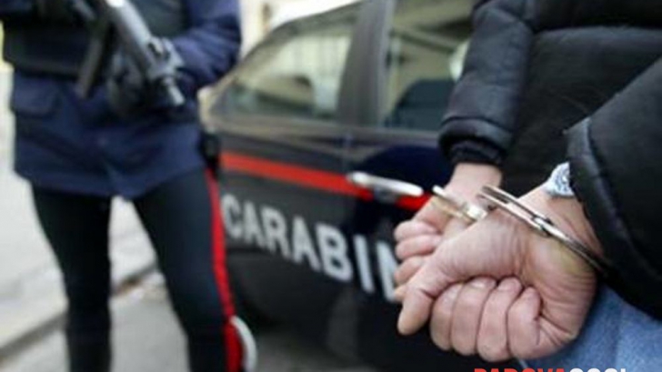 roman condamnat la 7 ani pentru evaziune prins dupa 5 ani la napoli sotia sa consilier local la sibiu 694d39cbd06ea