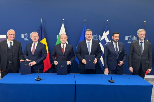 romania va avea trei noi poduri peste dunare memorandumul cu bulgaria si grecia pas decisiv pentru coridorul logistic 6931a4003f820