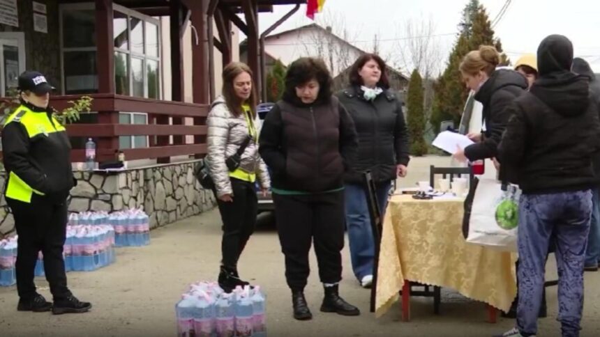 smecherul care imparte apa legaturi cu nicusor si nastase schema de proportii de la cine a venit apa pentru oamenii din prahova 693310adc12e1