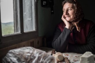 sondaj exploziv romanii nu mai au speranta unui trai mai bun peste 70 cred ca tara merge in directia gresita 6954c766b2e07