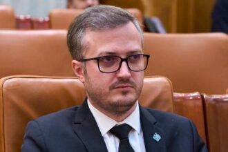 stefanita avramescu aur cresterea cu 70 a taxelor locale este o lovitura fatala data romanilor si comunitatilor din toata tara 69395c34d95e6