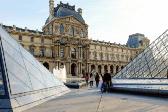 sute de opere au fost distruse la departamentul de antichitati egiptene de la muzeul luvru in urma unei inundatii 69356faf34531