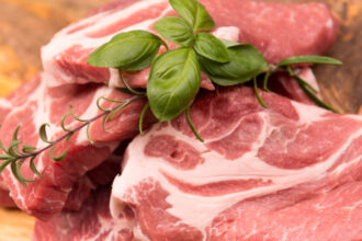 video pericolul din friptura de sarbatori la ce trebuie sa fie atenti romanii avertismentul institutului national de sanatate publica 6946ea1c966ed