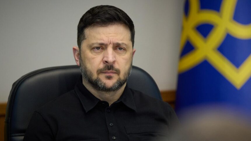 zelenski a purtat o conversatie foarte buna cu emisarii americani pentru planul de pace propus de sua 694d908b913e7