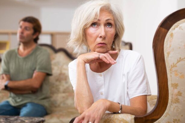 11 ways a narcissistic woman gaslights her whole family 69712a259c3ce