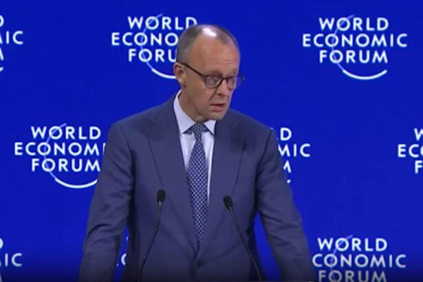 alerta la davos tentativa de sabotaj asupra avionului cancelarului german 6972796155aaf