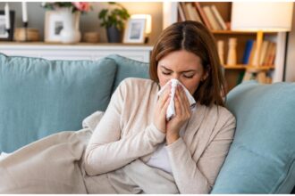 alimentele care incetinesc vindecarea in caz de raceala si gripa de ce trebuie sa le eviti cand ai febra si dureri in gat 695cb3766bdcd