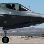 batalie pe cerul canadei sua ameninta sa preia controlul daca ottawa renunta sa cumpere f 35 6978caa9b854b