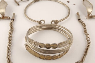 bunurile din patrimoniul romaniei vor putea fi scoase din tara doar temporar cine si in ce conditii le poate folosi 697cba97c00ea