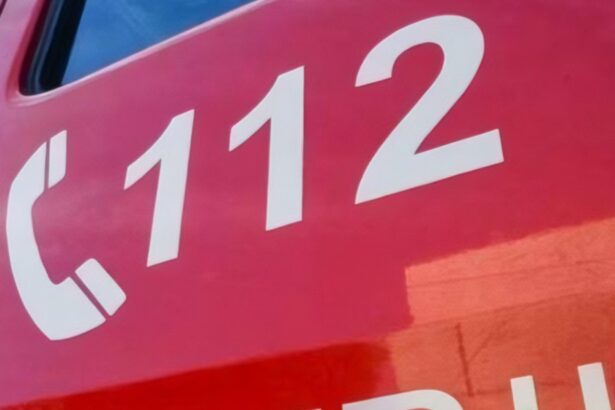 descoperire socanta intr un apartament din targu jiu trupul unui barbat gasit de catre pompierii alertati de vecini 696fe15c50a2d