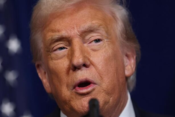 donald trump anunta anularea celui de al doilea val de atacuri asupra venezuelei invocand cooperarea dintre cele doua tari 69610185cedde