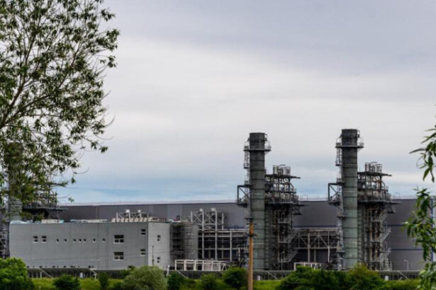 dupa aproape 10 ani de intarzieri centrala pe gaze de la iernut trebuie pusa in functiune pana la 31 decembrie 2026 695c1cb6d5951